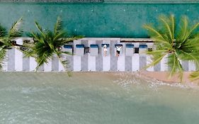 Hotel Tide Phuket Beachfront